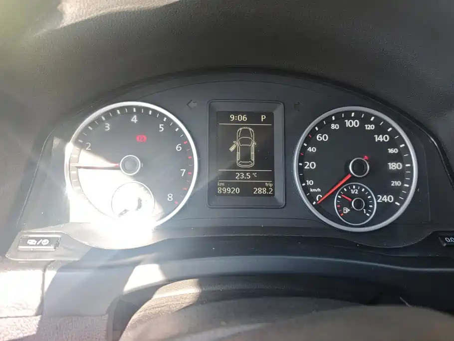 Volkswagen Tiguan — миниатюра 14