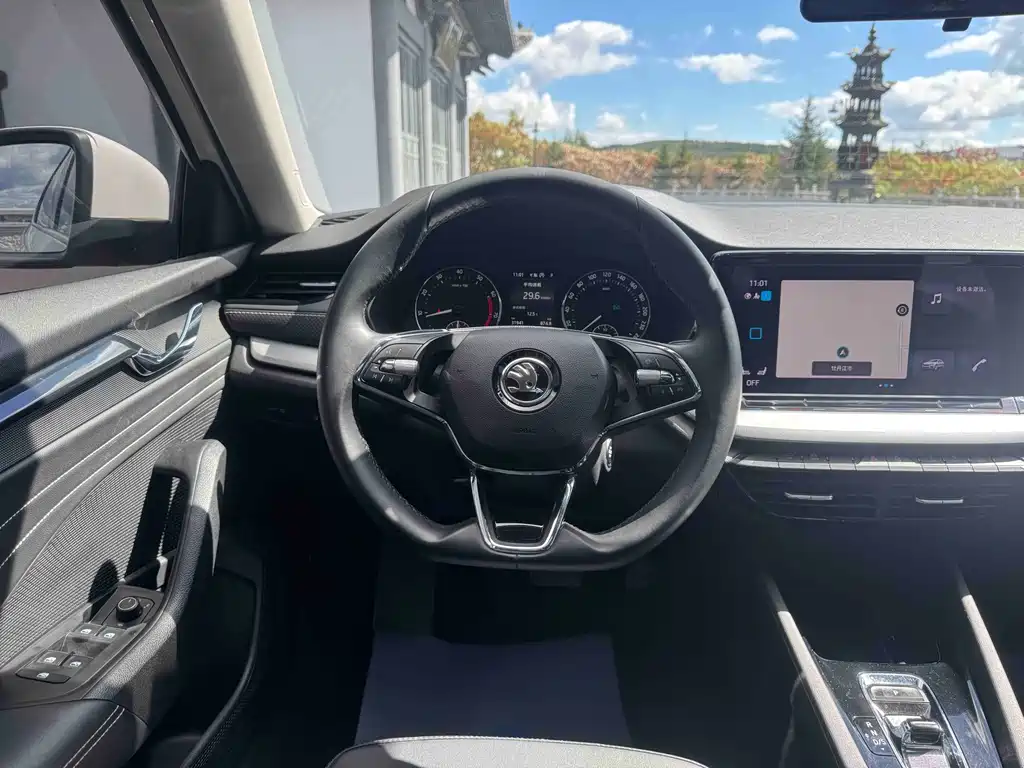Skoda Octavia — миниатюра 17