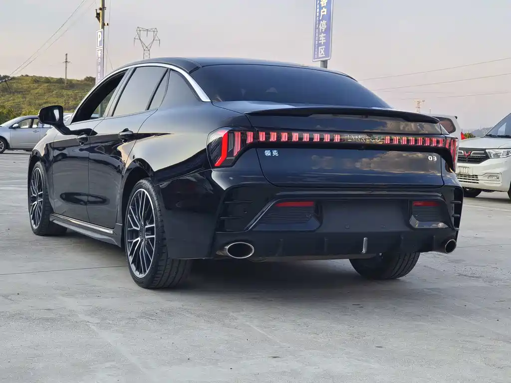 Lynk & Co 03 — миниатюра 5