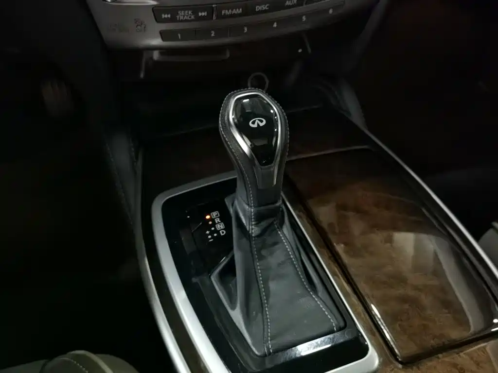 Infiniti QX60 (Import) — миниатюра 13