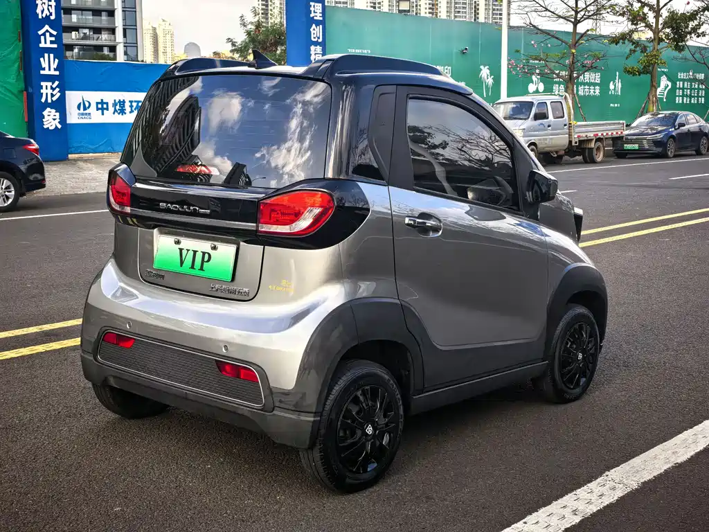 BAOJUN E100