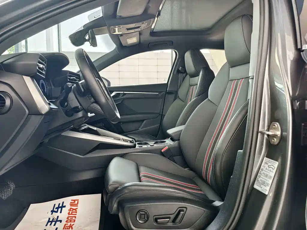 Audi A3 2023 Sportback 35 TFSI Fashion Sport