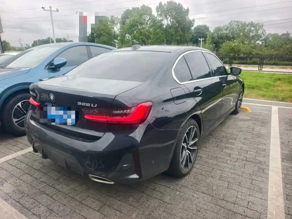 BMW 3 Series — миниатюра 2