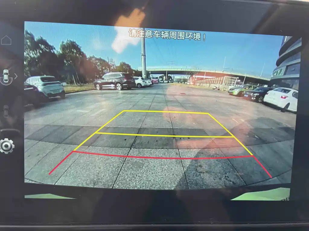 KIA LION PLATINUM EXPANDS THE WORLD