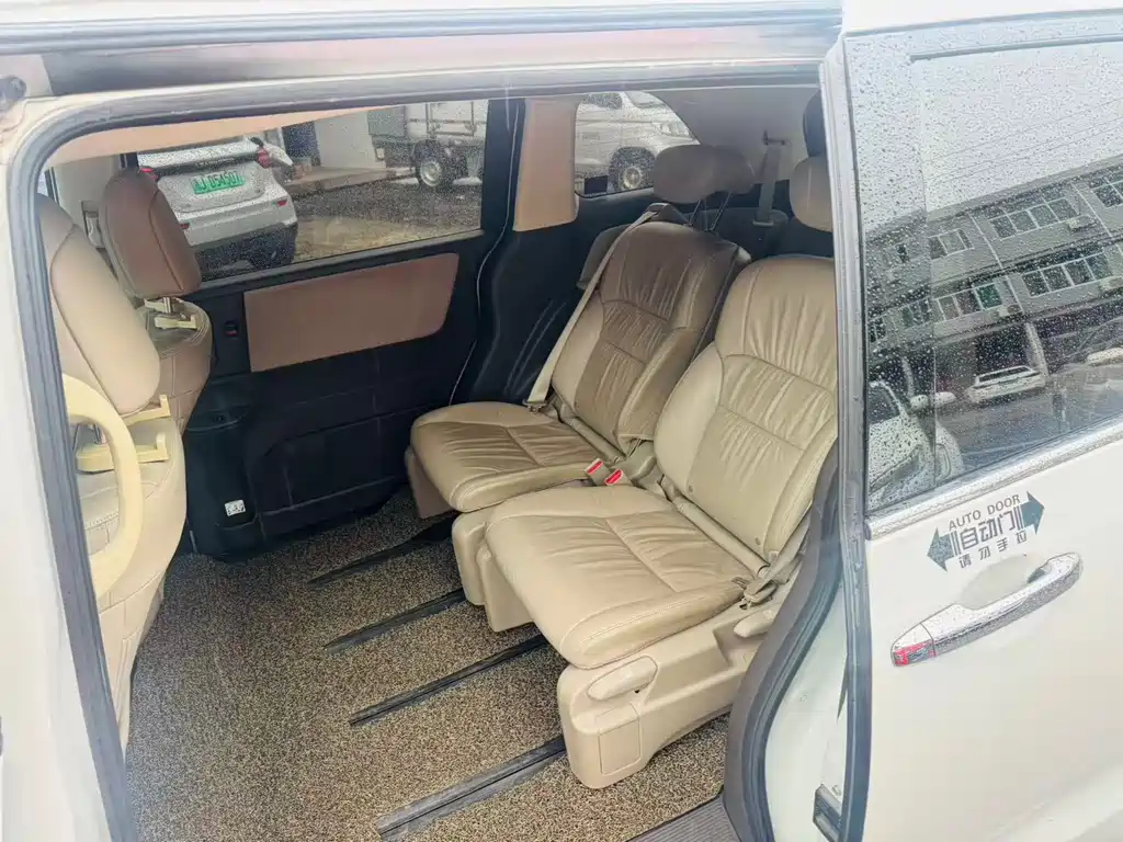 Honda Odyssey — миниатюра 5