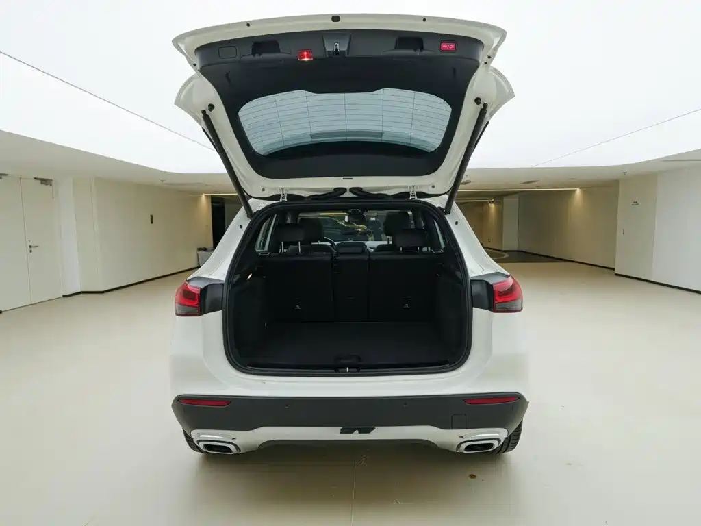 Mercedes-Benz GLA — миниатюра 7