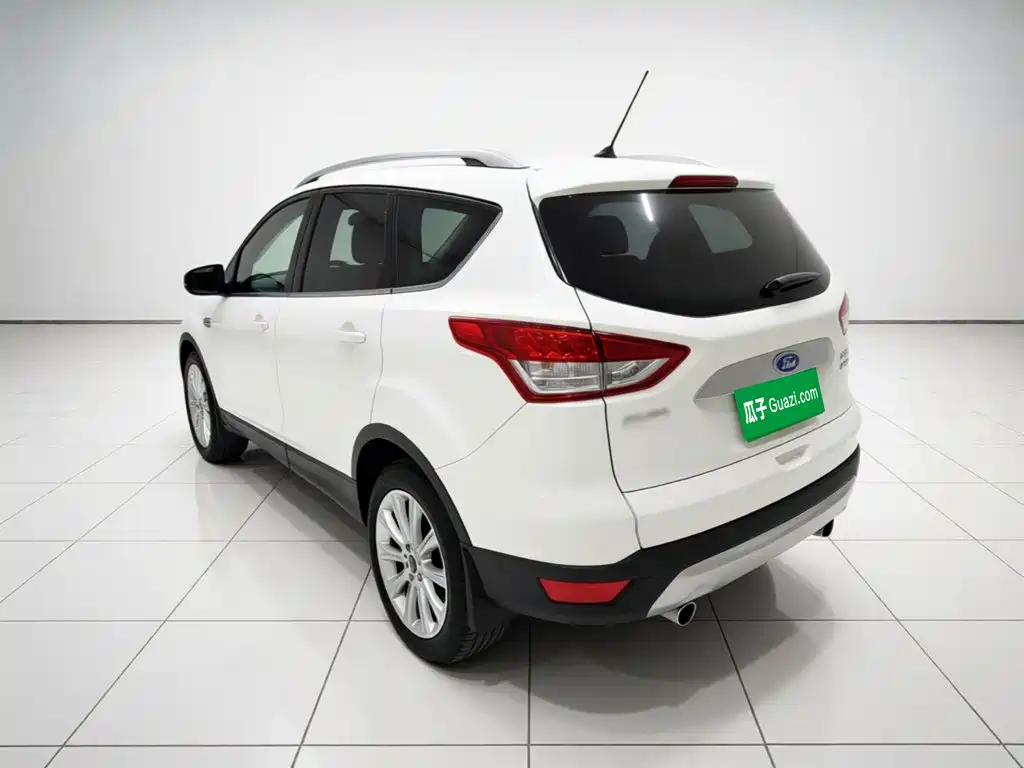 Ford Kuga — миниатюра 4