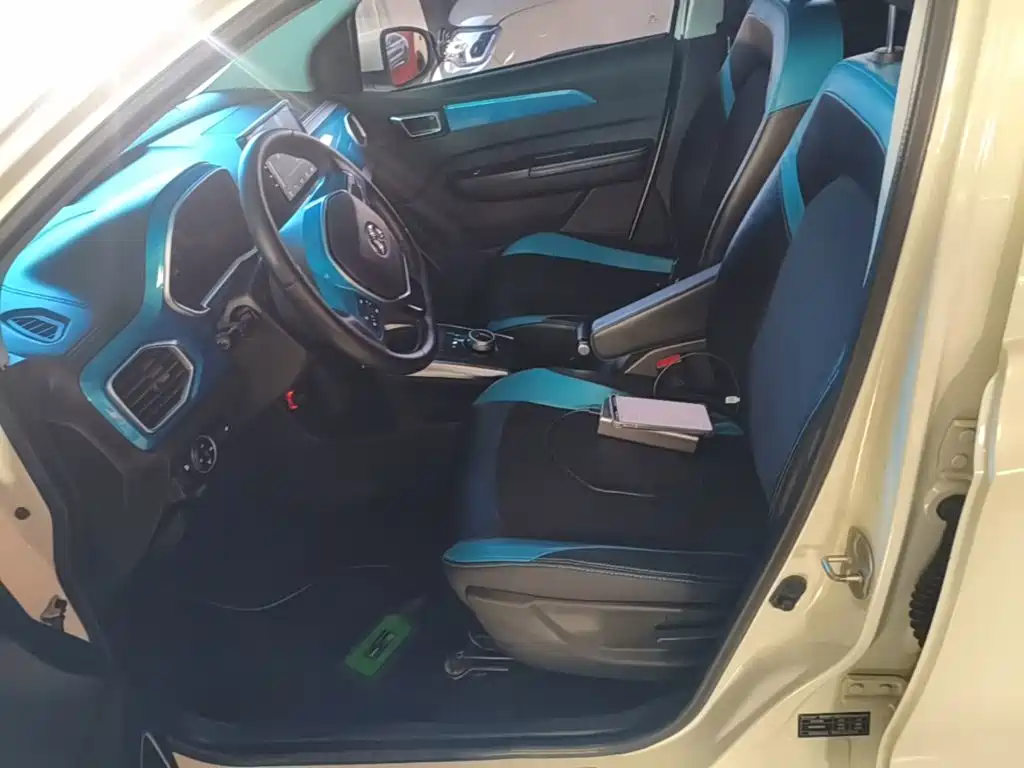 BAIC New Energy EC3 — миниатюра 15