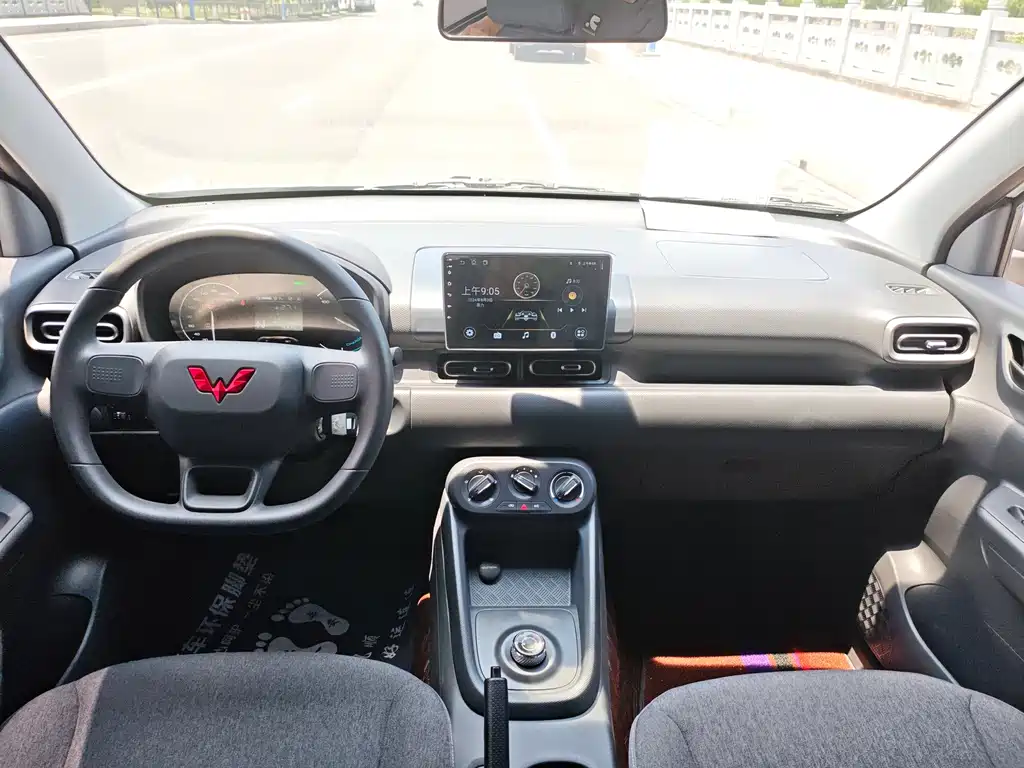 Wuling Hongguang EV — миниатюра 15