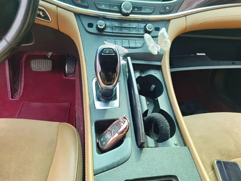 Buick LaCrosse — миниатюра 14