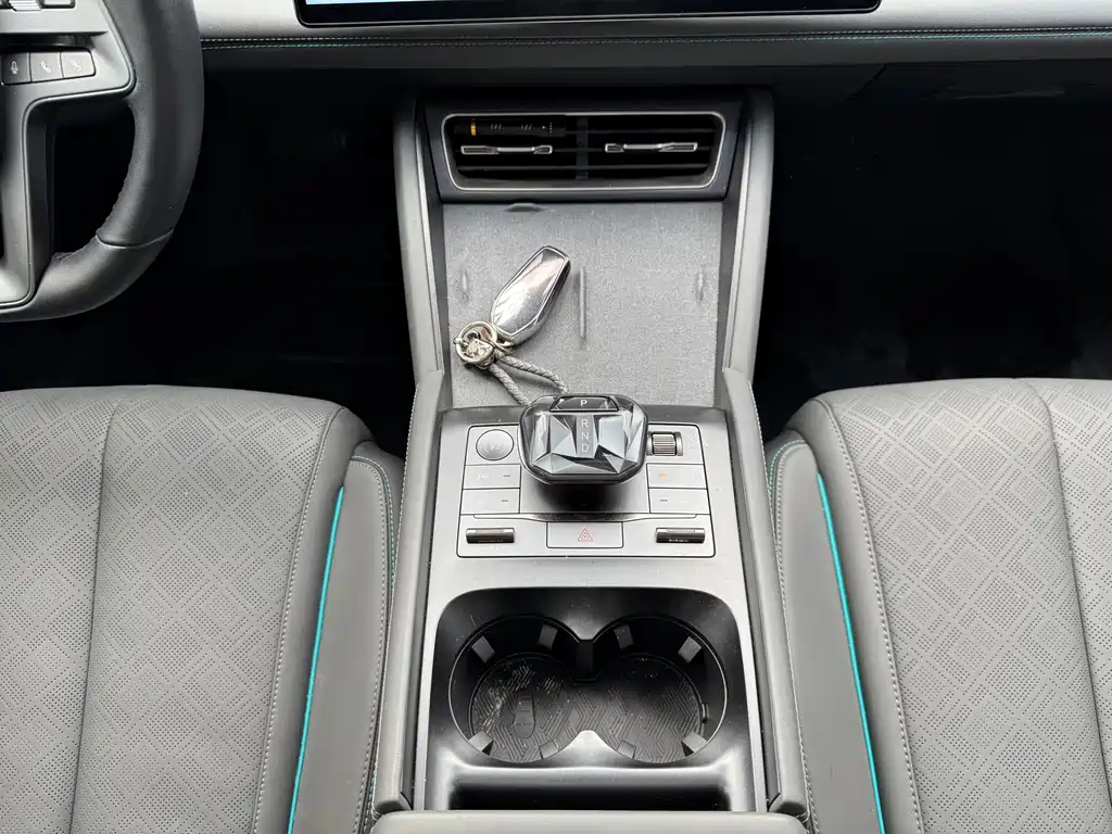 BYD Qin L — миниатюра 17