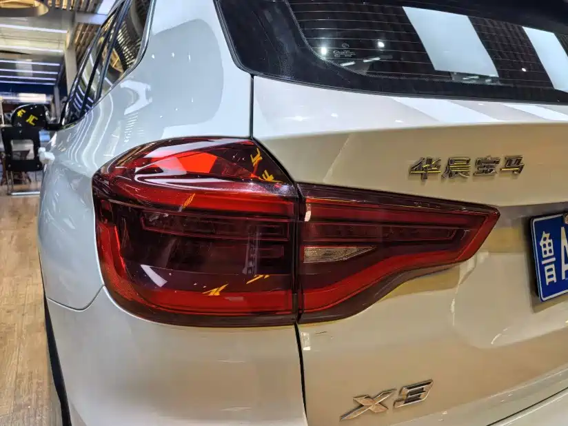 BMW X3 — миниатюра 17