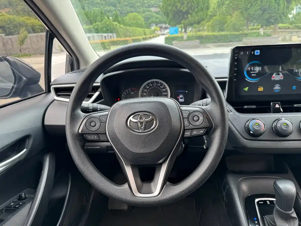 Toyota Corolla — миниатюра 14