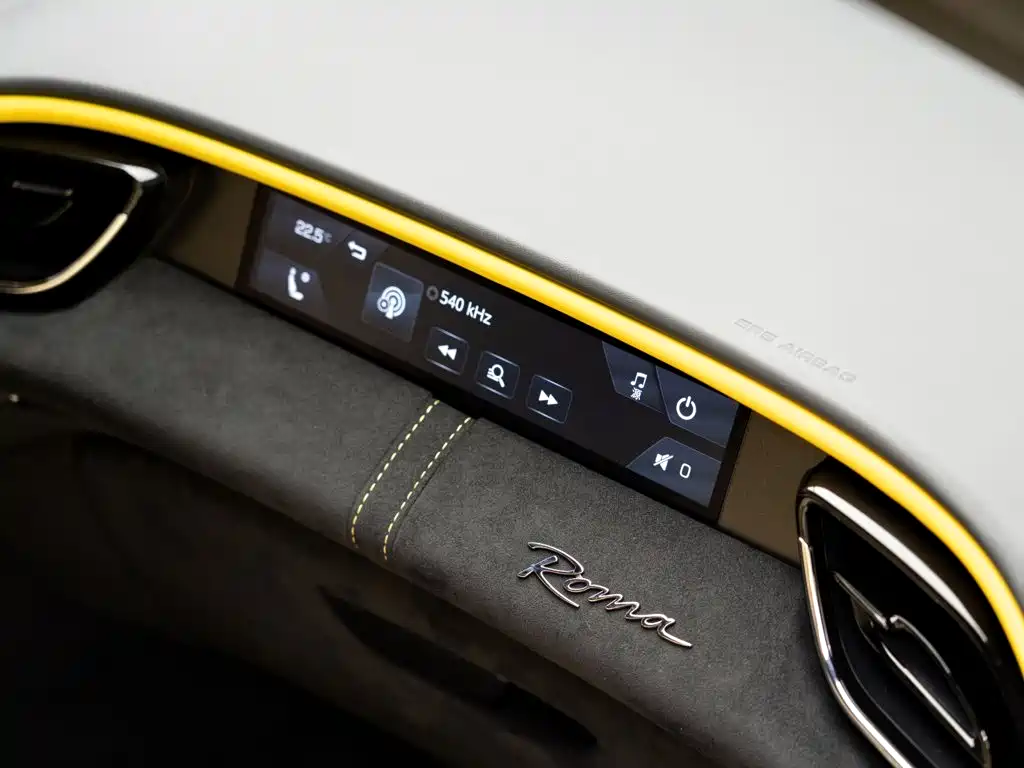 Ferrari Roma — миниатюра 18