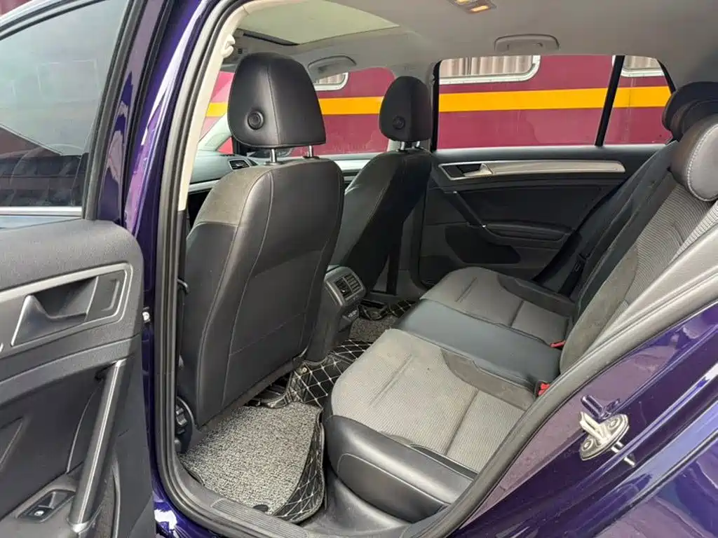 Volkswagen Golf — миниатюра 5