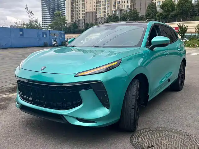 Dongfeng Forthing Forthing T5