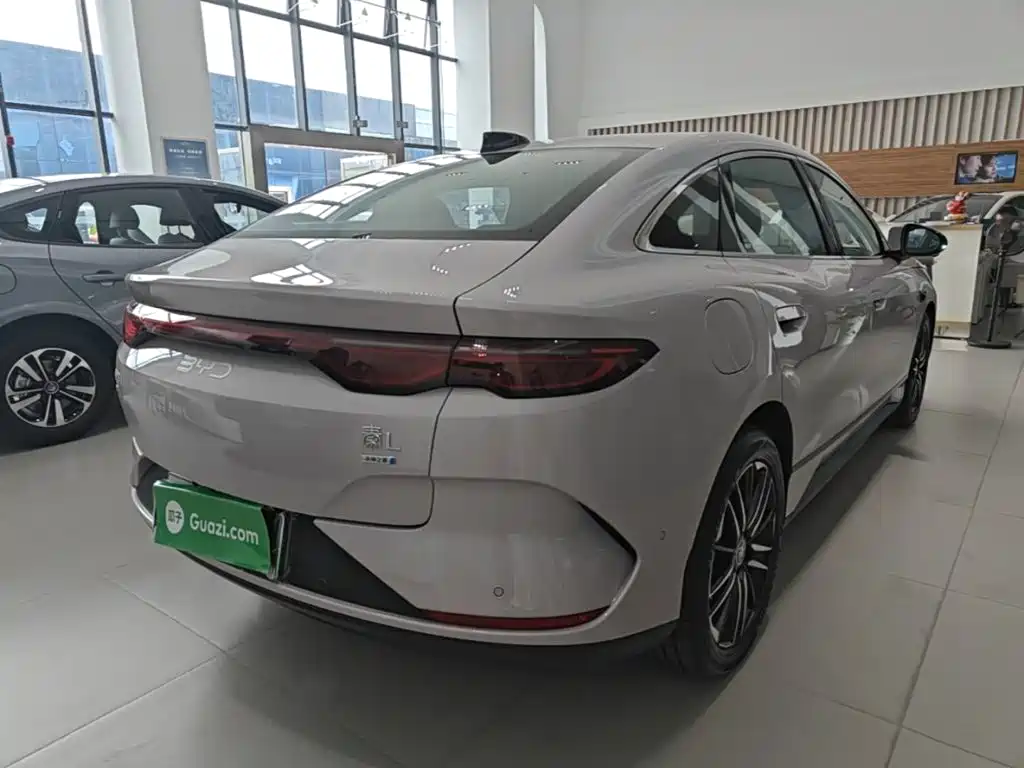 BYD Qin L — миниатюра 7