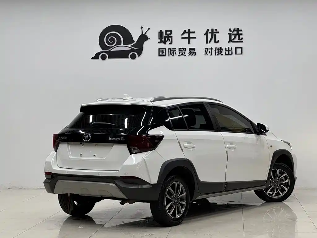 Toyota Yaris L — миниатюра 4