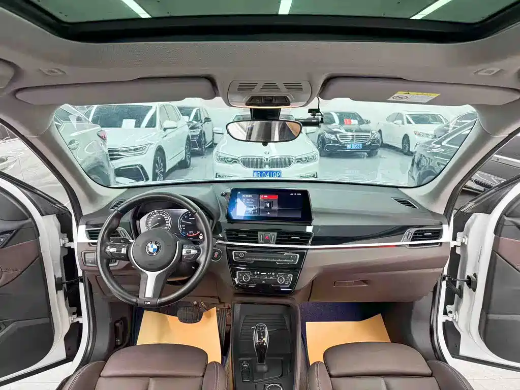 BMW X1 — миниатюра 9