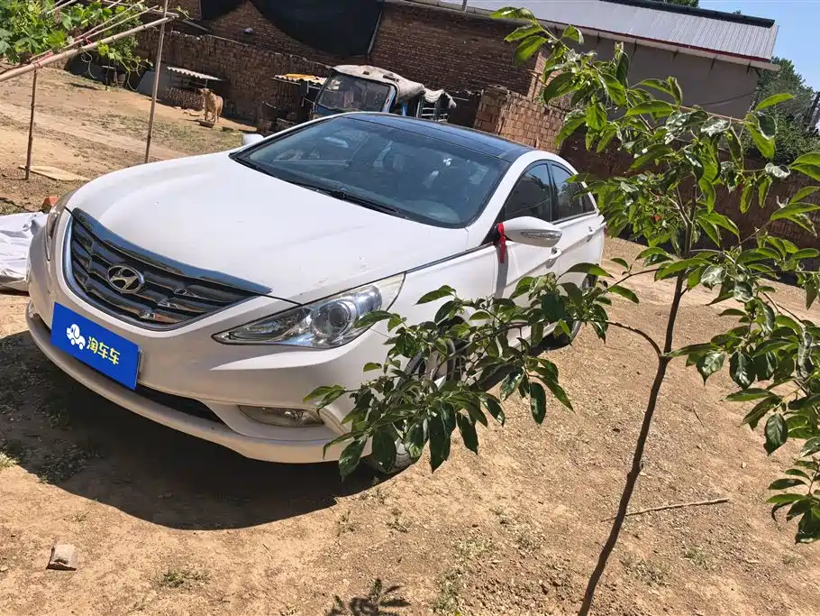 Hyundai Sonata 2013