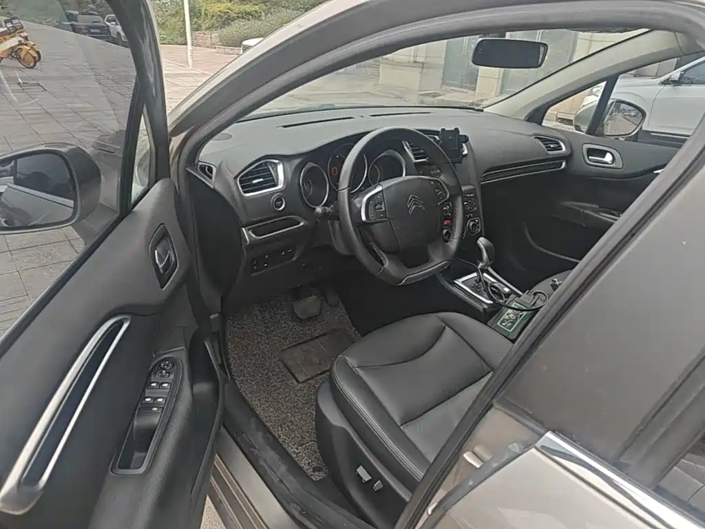 Citroen C4L — миниатюра 16