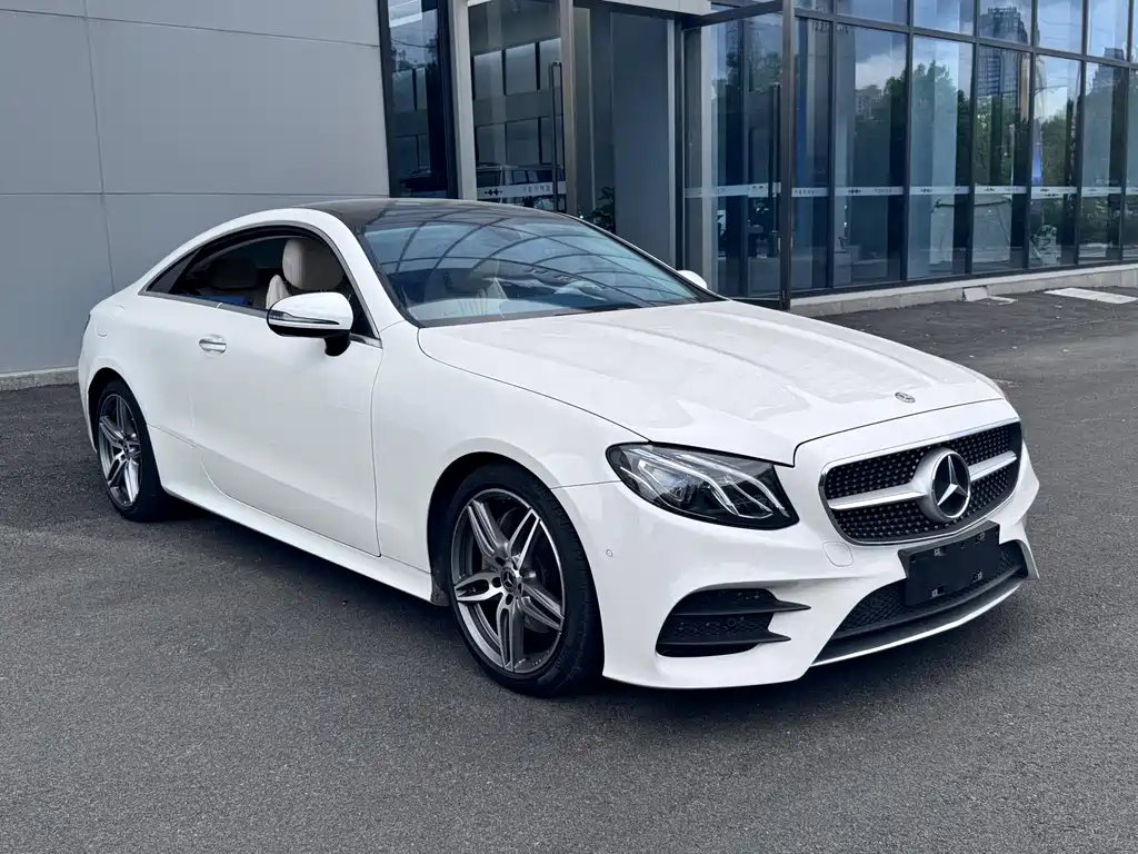 Mercedes-Benz E-Class (Import) — миниатюра 3
