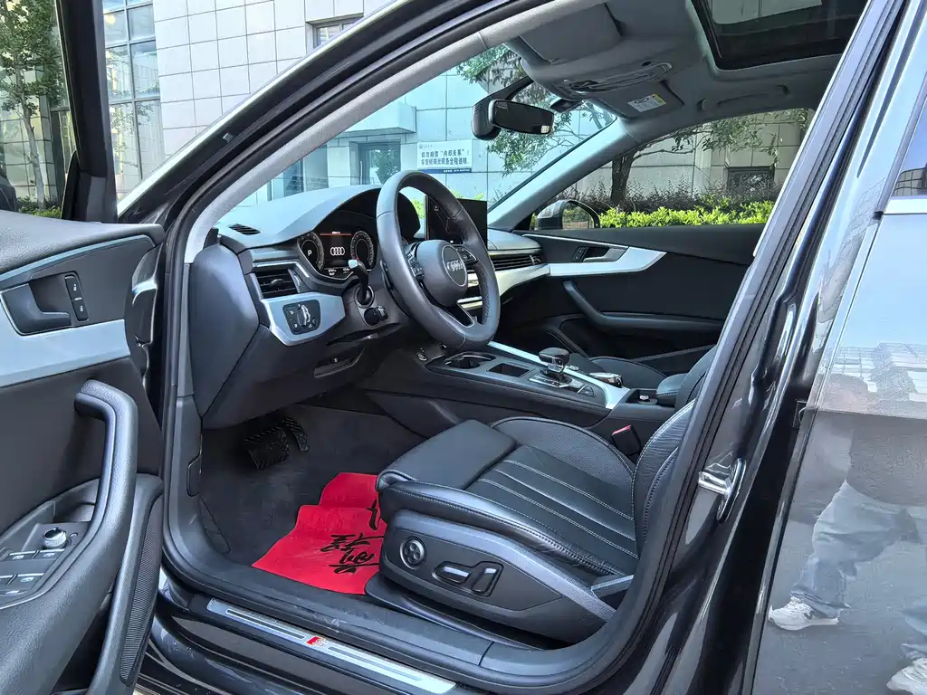 Audi A4L 2023 40 TFSI Fashion