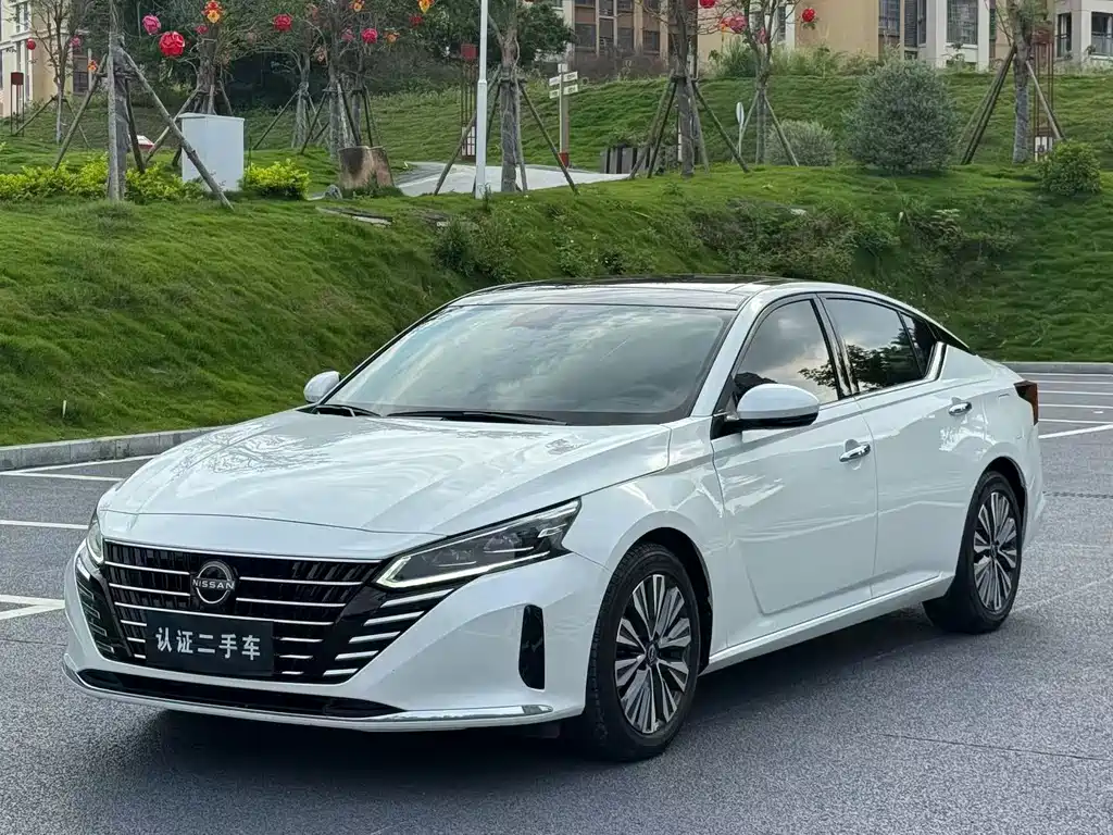 Nissan Teana 2023
