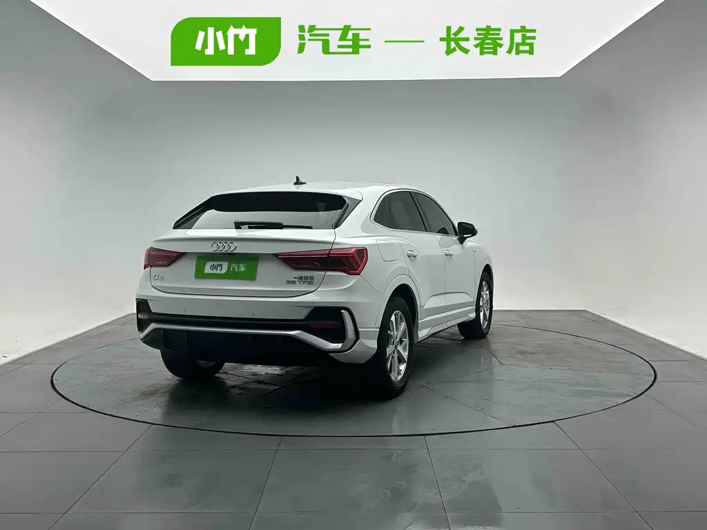 Audi Q3 Sportback — миниатюра 6