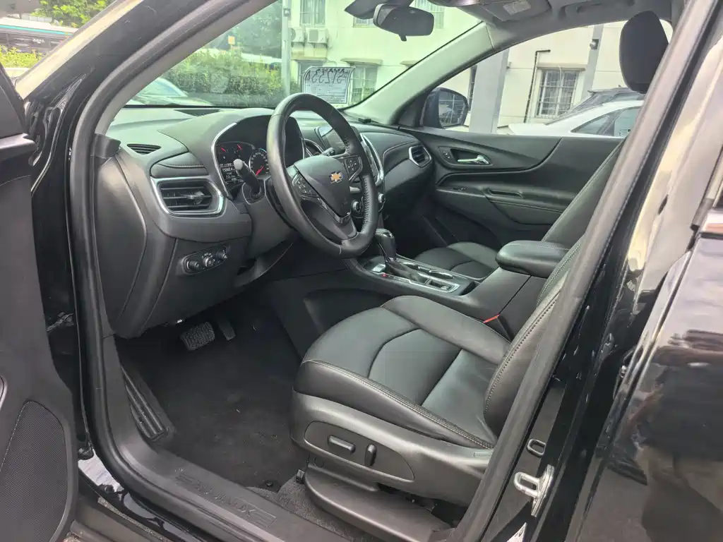 Chevrolet Equinox — миниатюра 20