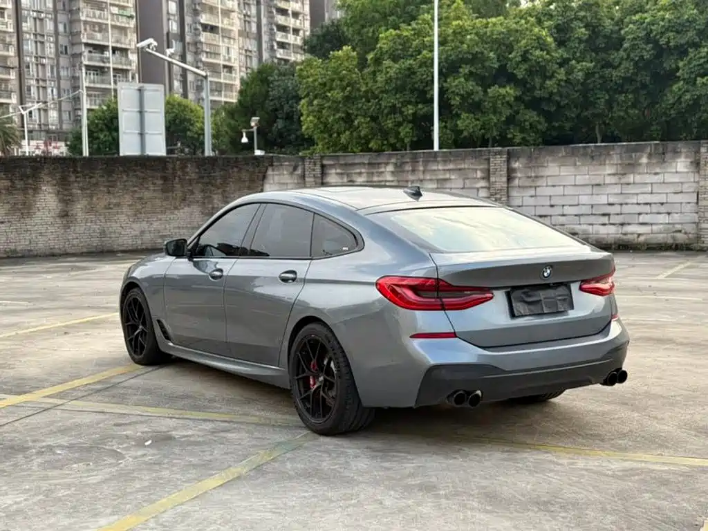 BMW 6 Series GT — миниатюра 6