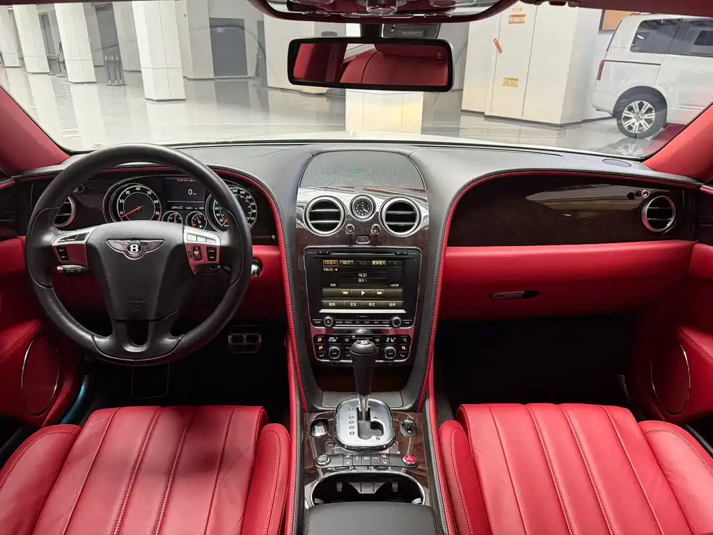 Bentley Flying Spur 2014 4.0T V8 Standard
