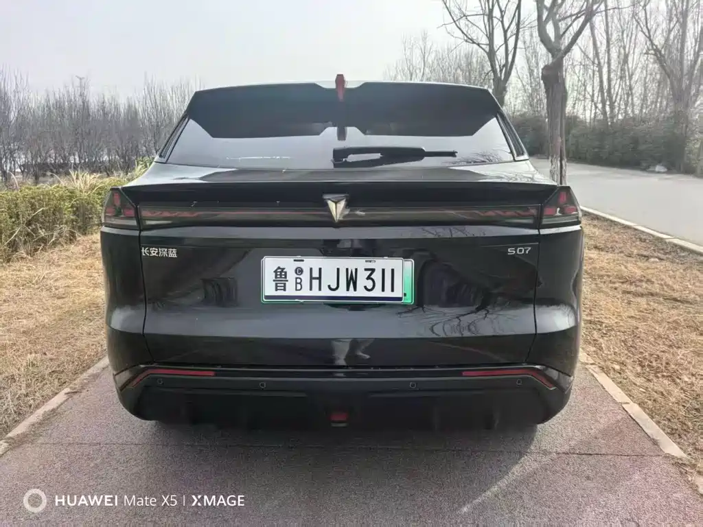 Changan Deepal DARK BLUE S07