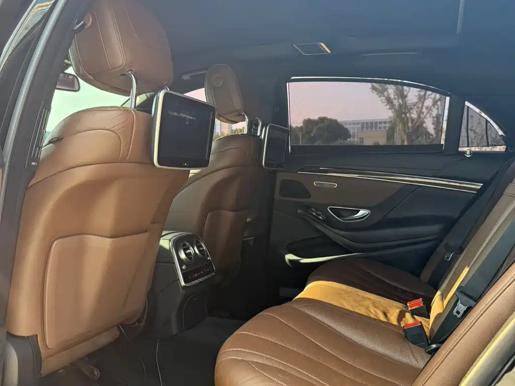 Mercedes-Benz S-Class — миниатюра 6