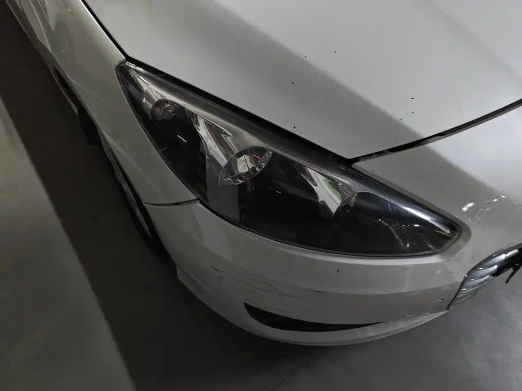 Peugeot 308 — миниатюра 7