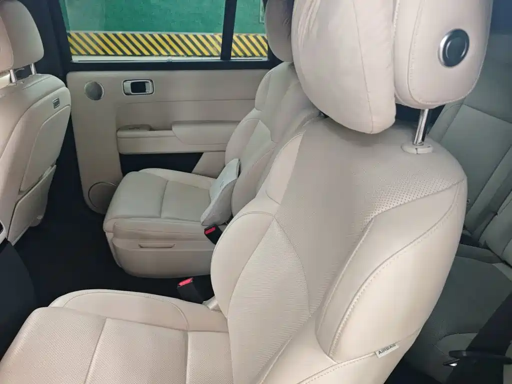 Li Auto Li L9 — миниатюра 13