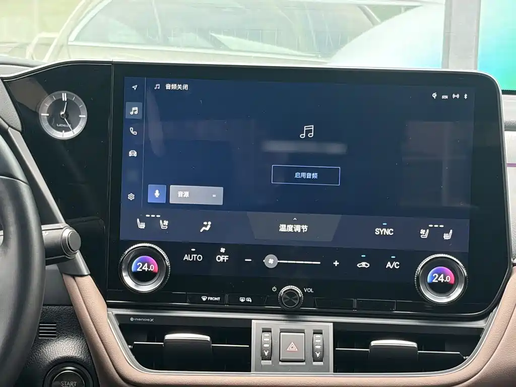 Lexus ES — миниатюра 6