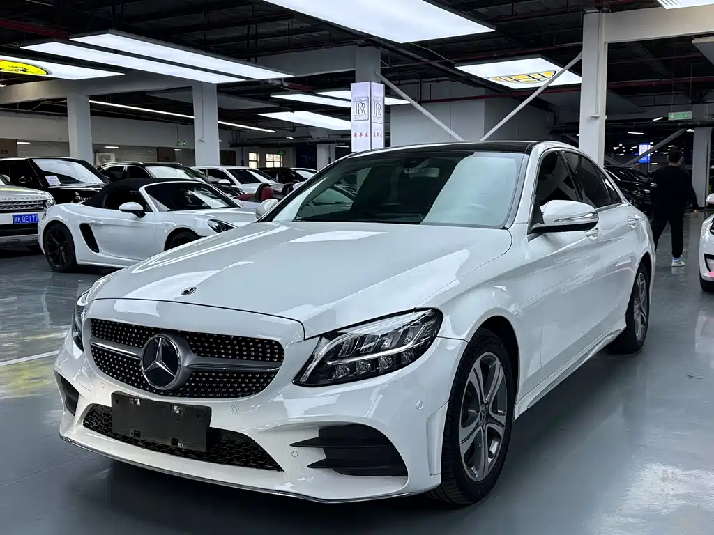 Mercedes-Benz C-Class 2019