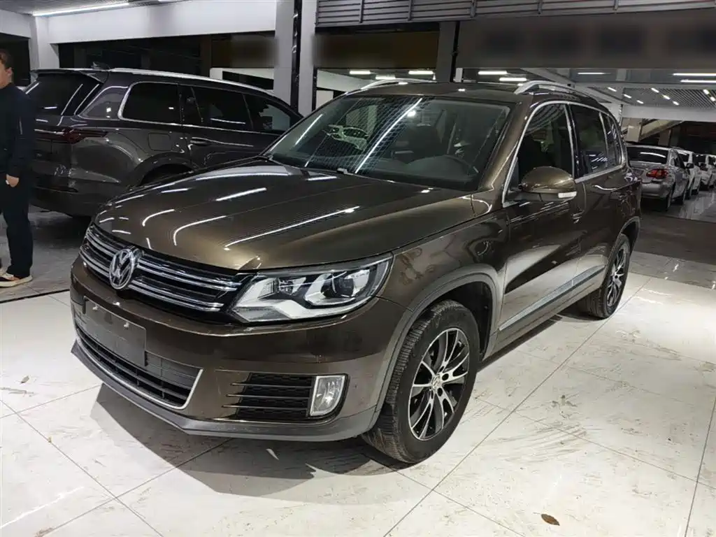 Volkswagen Tiguan 2015