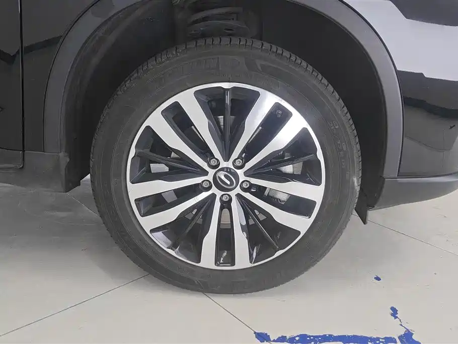 GAC TRUMPCHI GS4 NEW ENERGY