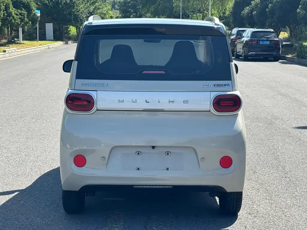 Wuling MINIEV — миниатюра 14