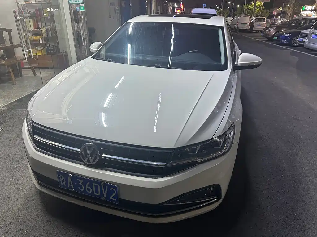 Volkswagen Bora 2021