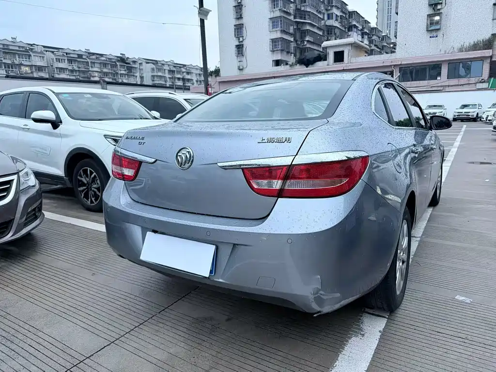 Buick Excelle — миниатюра 8