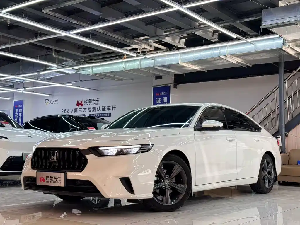 Купить Honda Inspire
