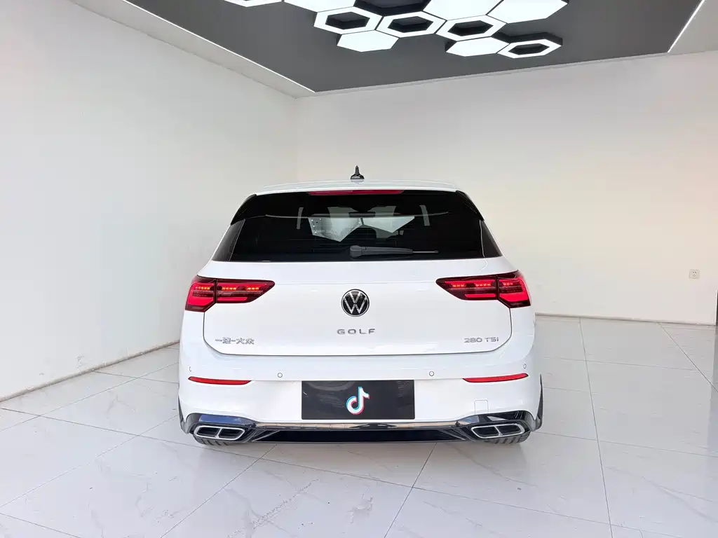 Volkswagen Golf — миниатюра 9
