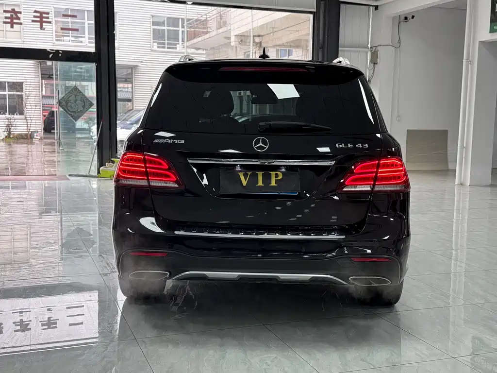 MERCEDES-BENZ GLE AMG