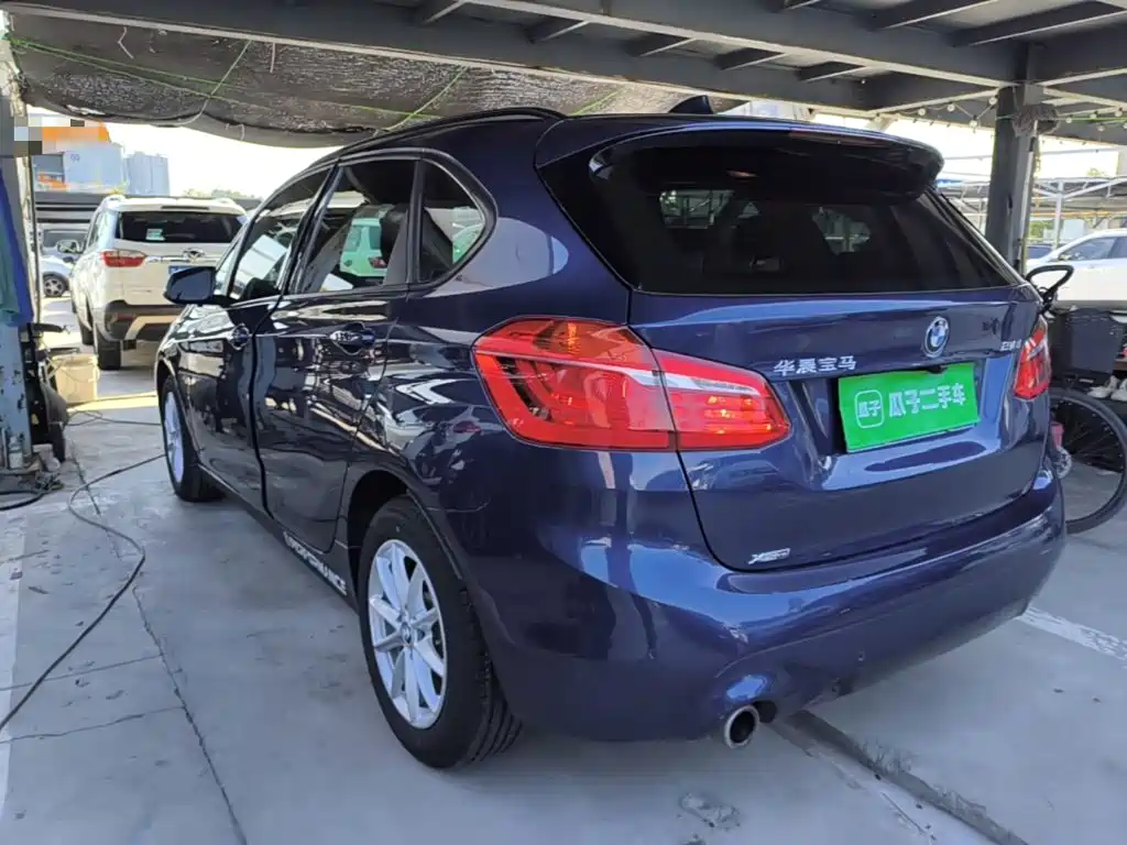 BMW 2 Series Active Tourer — миниатюра 5
