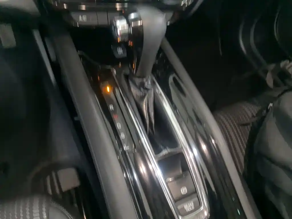 Honda Vezel — миниатюра 14