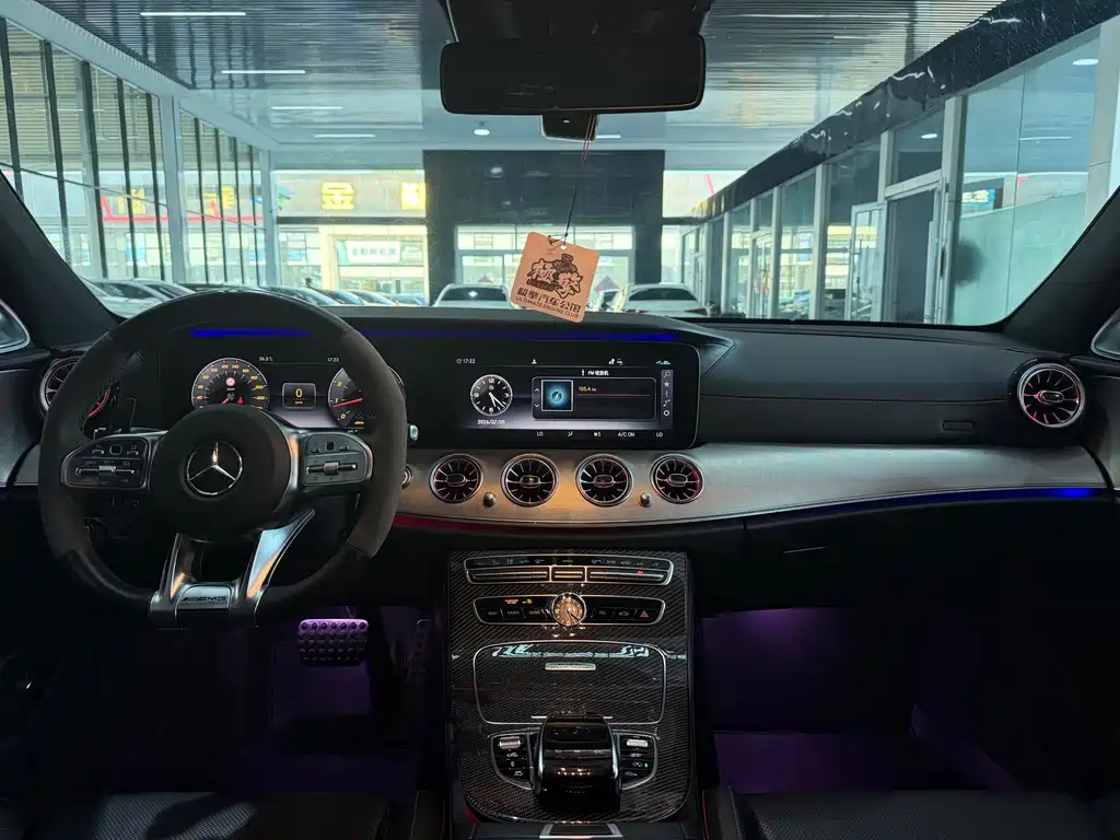 Mercedes-Benz E-Class AMG — миниатюра 9