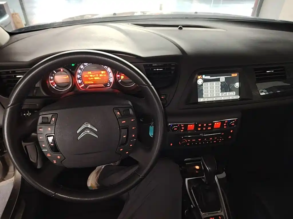 Citroen C5 — миниатюра 10